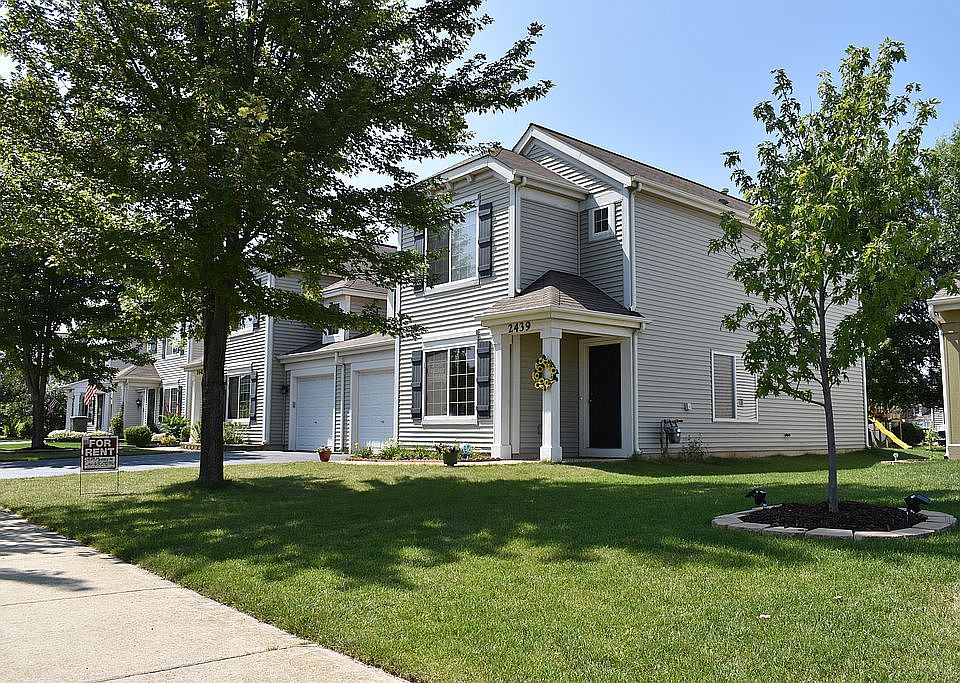1st image of 2439 Mayfield Dr