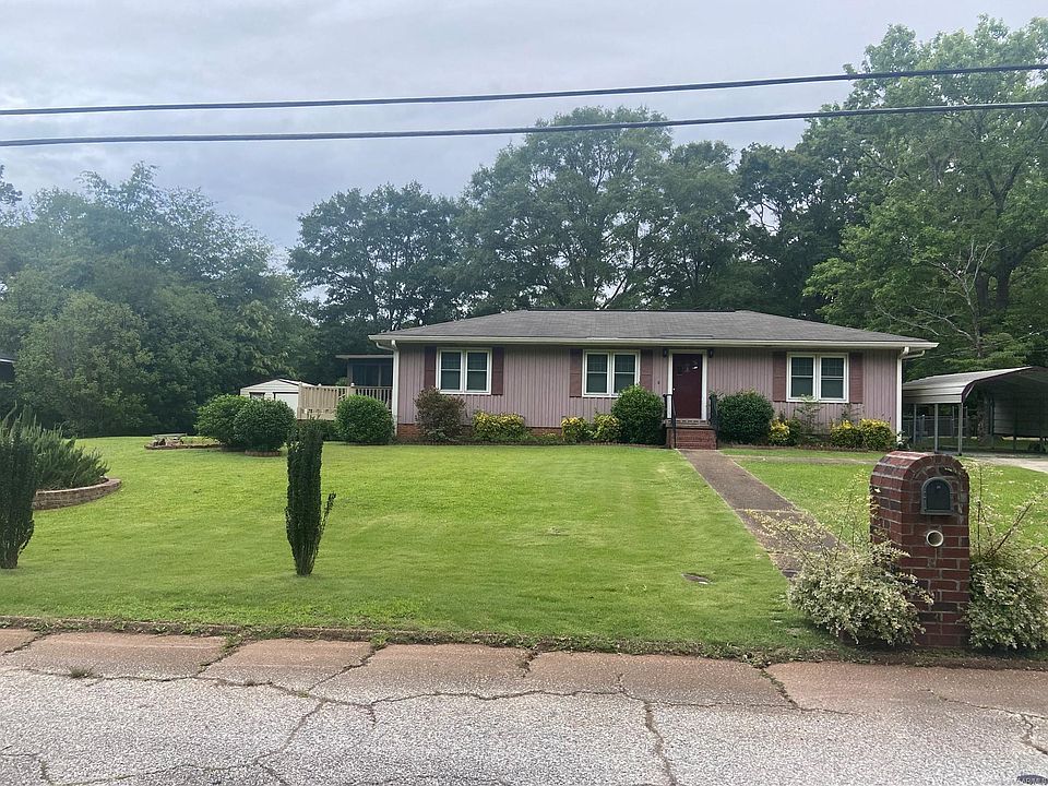 1413 N 7th Ave, AL 36863 MLS 498721 Zillow