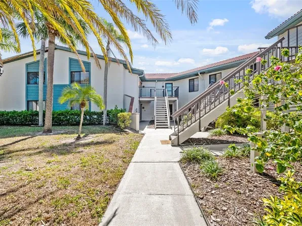 4453 46th Ave W, Bradenton, FL 34210