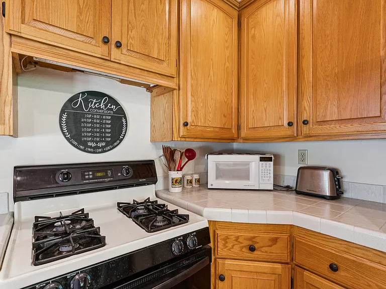 171 Golf Course Rd — Photo 11
