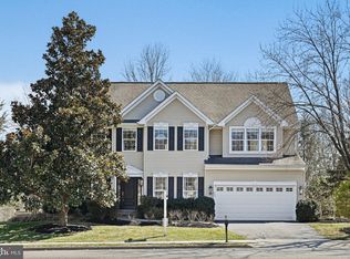 213 Lake View Way NW, Leesburg, VA 20176