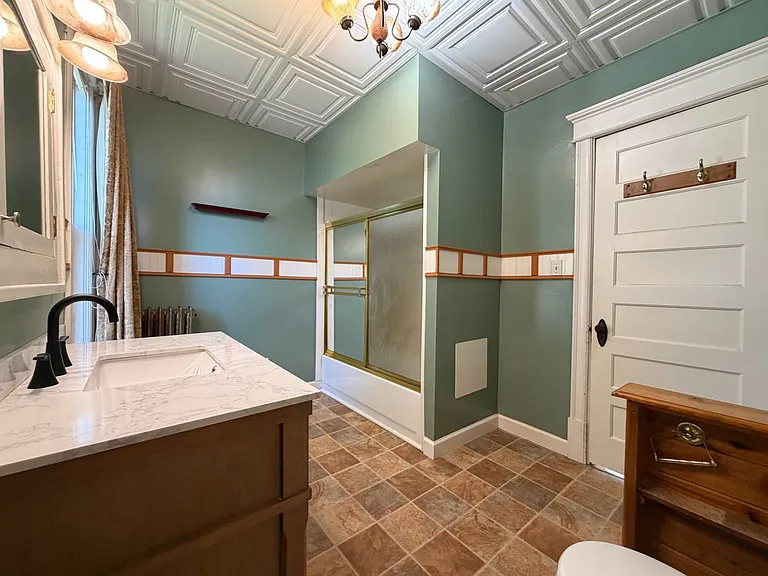 1128 Hammond Ave #1 — Photo 17