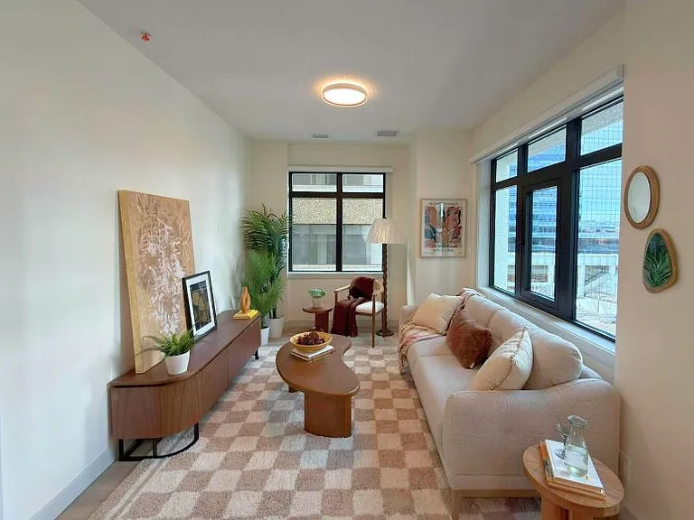 521 3rd Ave SW #1107 — Photo 1