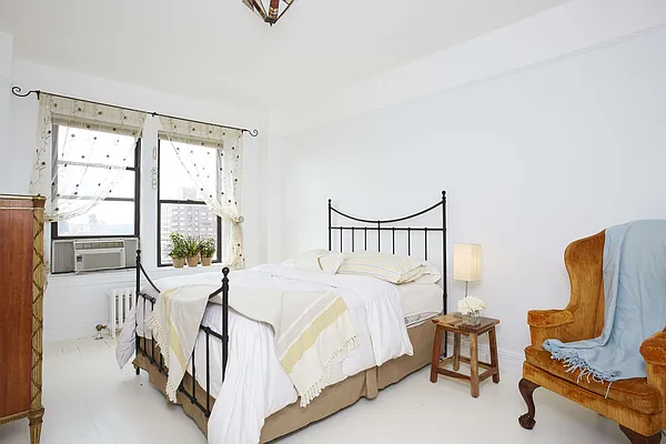 Sold by Brown Harris Stevens | media 11