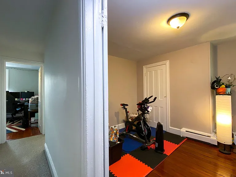 10 Princeton Ave — Photo 13