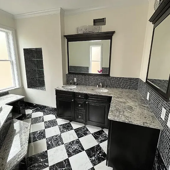 503 Russell St — Photo 11
