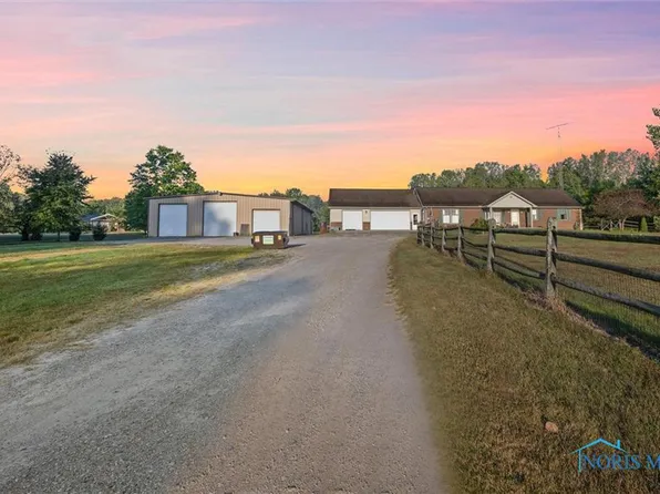 1730 S Berkey Southern Rd, Swanton, OH 43558