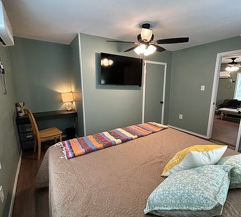 King bedroom