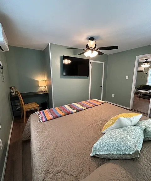 King bedroom