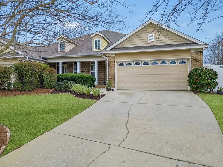 1142 Landings Loop — Photo 27