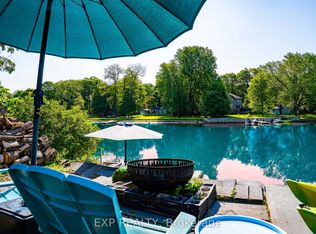 27 Sunnidale Rd S, Wasaga Beach, ON L9Z 2M5