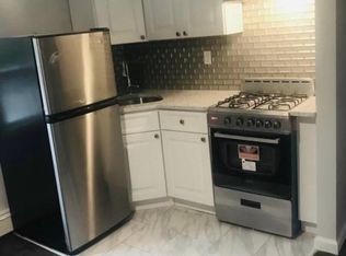 80 E 11th St, Huntington Station, NY 11746