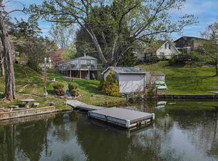 6825 Beach Dr, Radford, VA 24141