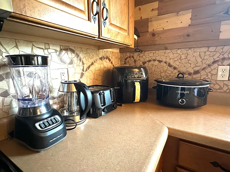 5738 Vermillion Bluffs Dr — Photo 13