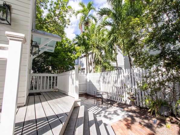 611 Fleming St APT 2