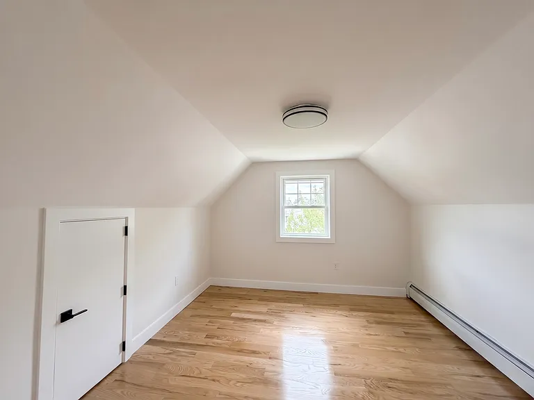 10 Pearl St #2 — Photo 31