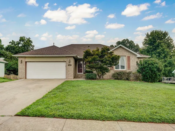 956 S Greentree Avenue, Springfield, MO 65809