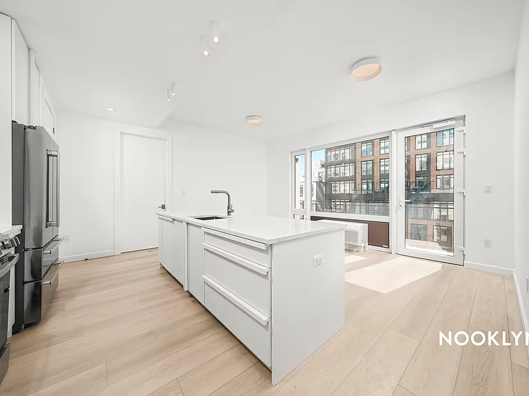 26-04 Jackson Ave #3B — Photo 7