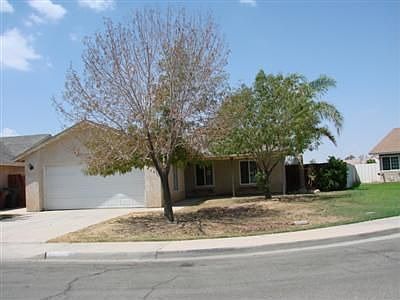 2nd image of 309 Mustang Ln