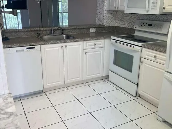 9525 Weldon Circle #H407, Tamarac, FL 33321