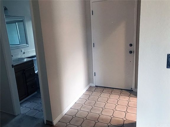 3rd image of 8620 Calle Mirador