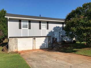 1207 To Lani Farm Rd, Stone Mountain, GA 30083