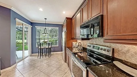 8128 Villa Grande Ct — Photo 11