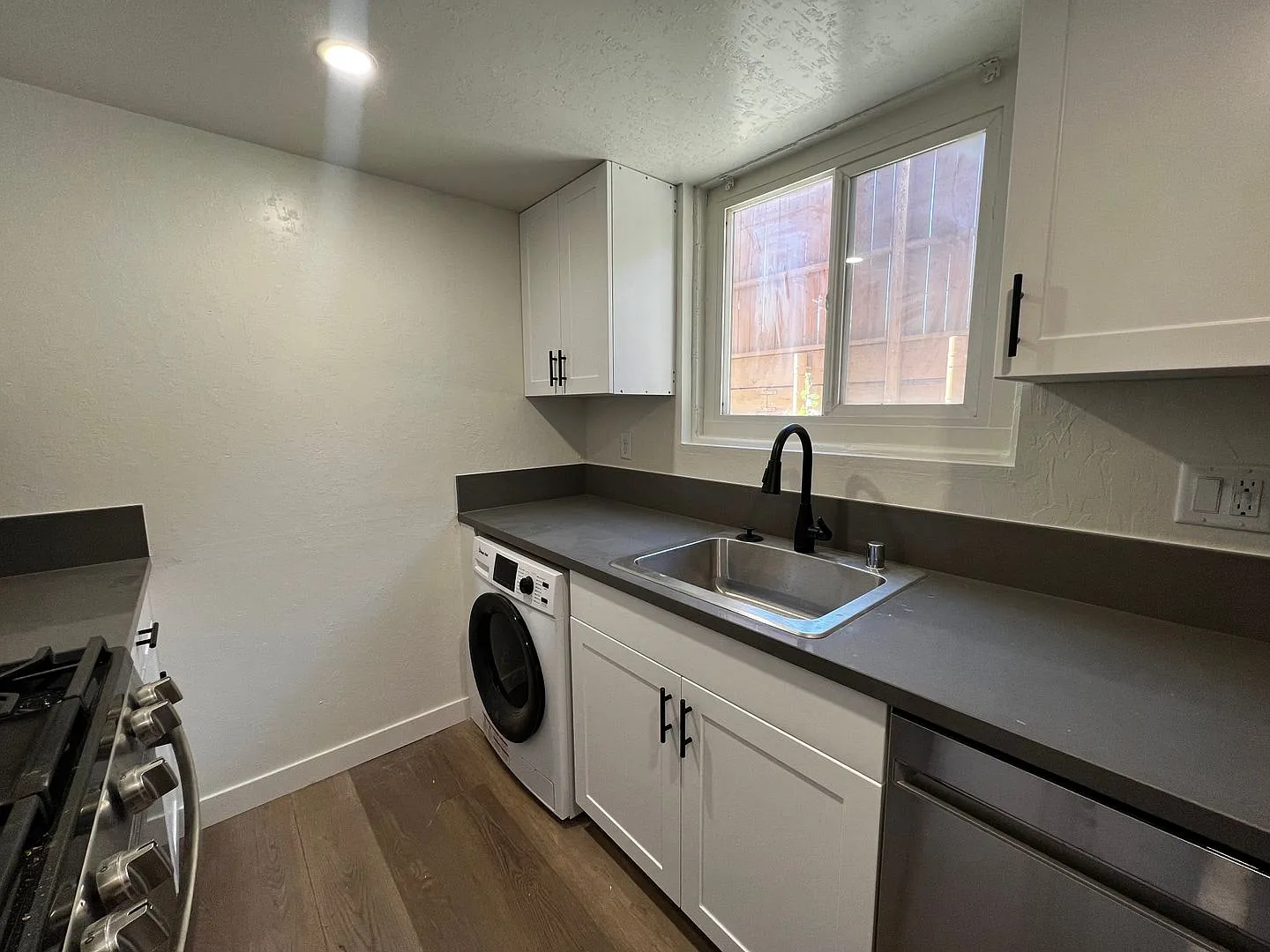 Creekside Townhome Apartments — Photo 1