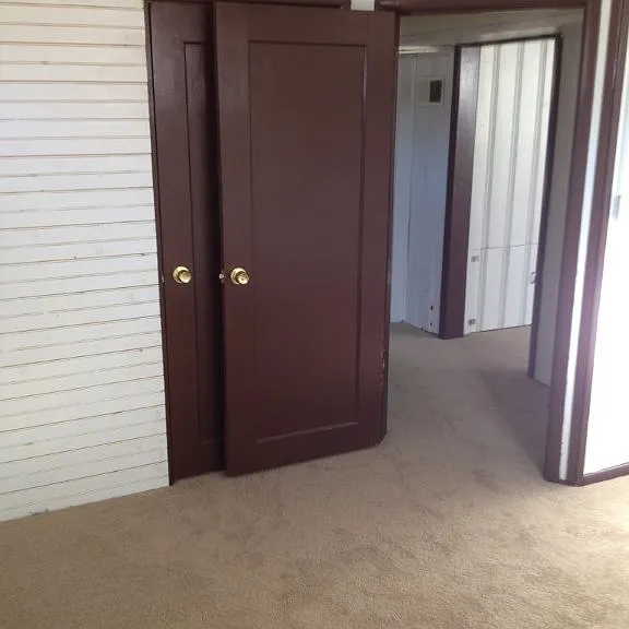 2102 East 17th Street — Photo 5