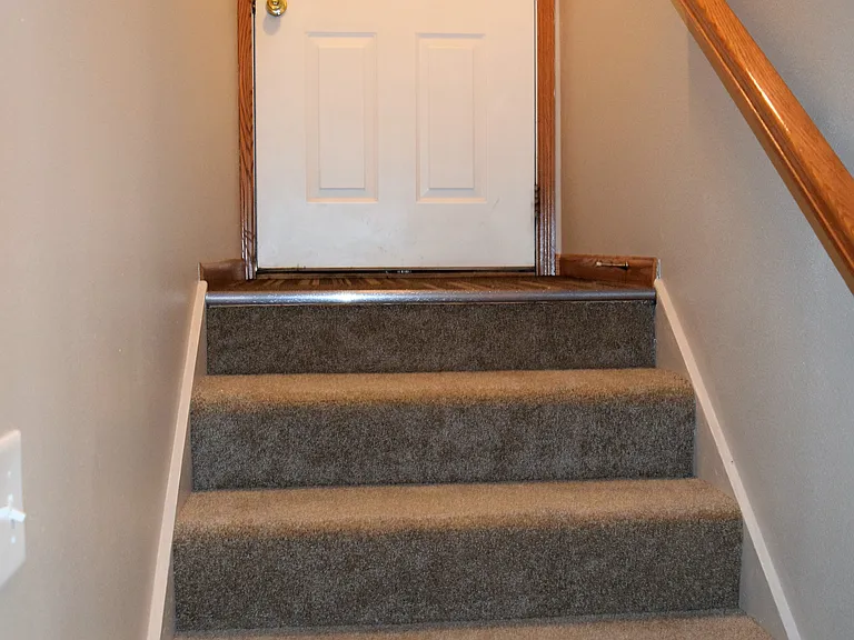 304 1st Ave SE #2 — Photo 7