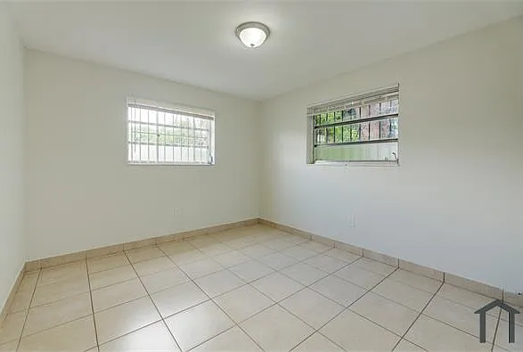 9393 NW 5th Ave #9393 — Photo 4