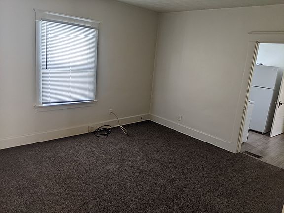 5th image of 306 W 34th St #2