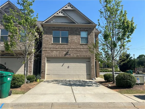 4874 Stratford Ln, Johns Creek, GA 30022