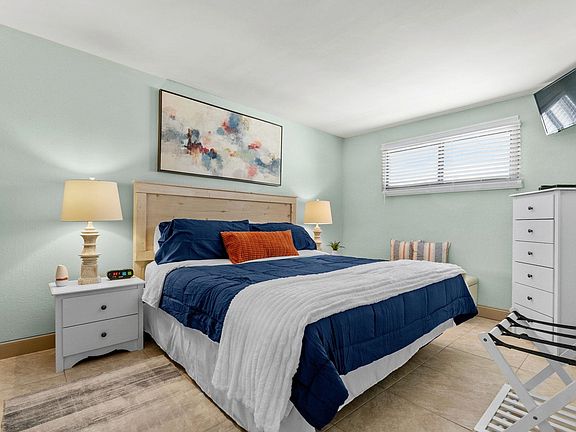 5th image of 2310 N Ocean Blvd. #1206