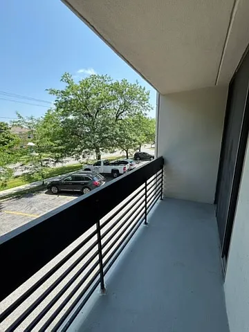 Sunrise Efficiency Apartments — Photo 5