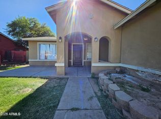 6027 W ROANOKE Avenue, Phoenix, AZ 85035