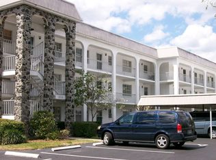 4801 Airport Rd APT 102, Zephyrhills, FL 33542