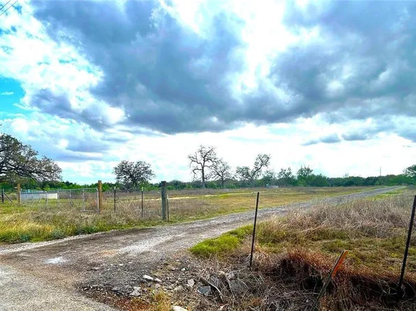 1060 Fox Ln Lot 4, Lockhart, TX 78644