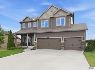 14702 S 22nd St, Bellevue, NE 68123