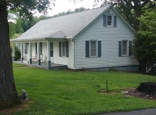 2690 Oakland Rd, Philadelphia, TN 37846