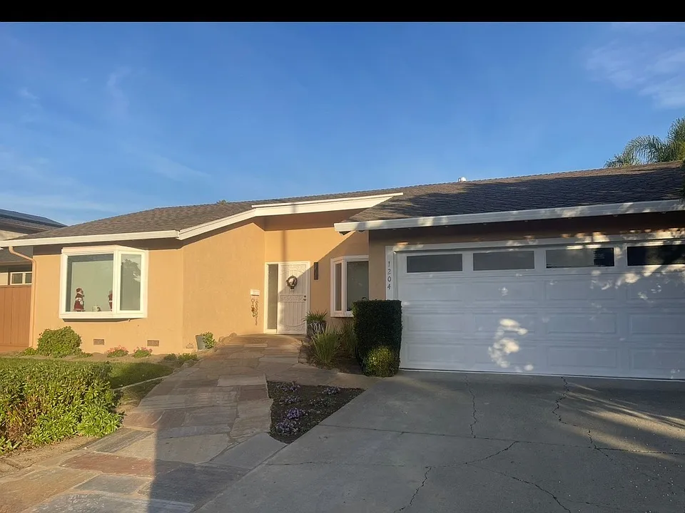 1204 Woodflower Way