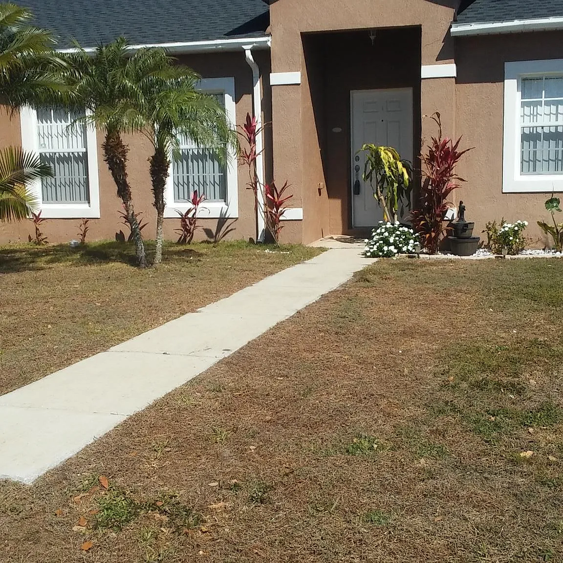 3 bed, 1465 sqft, $1,780 — Photo 2