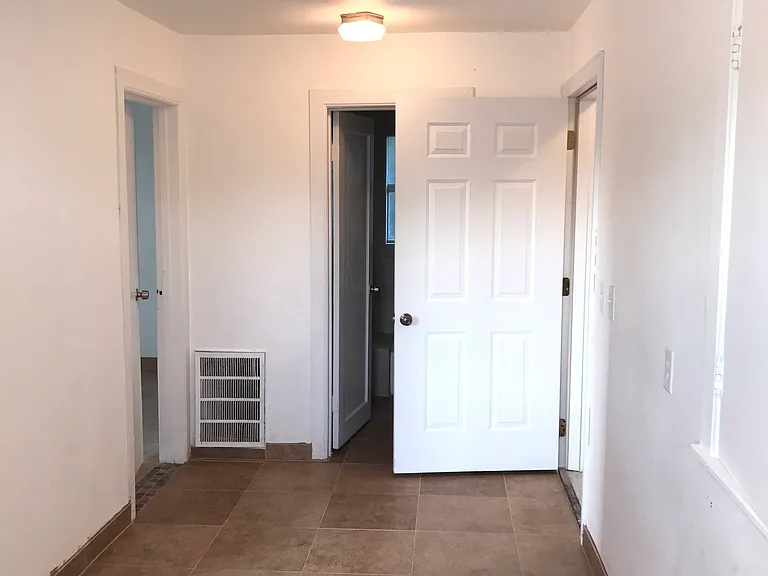 413 E Michigan St #2 — Photo 7