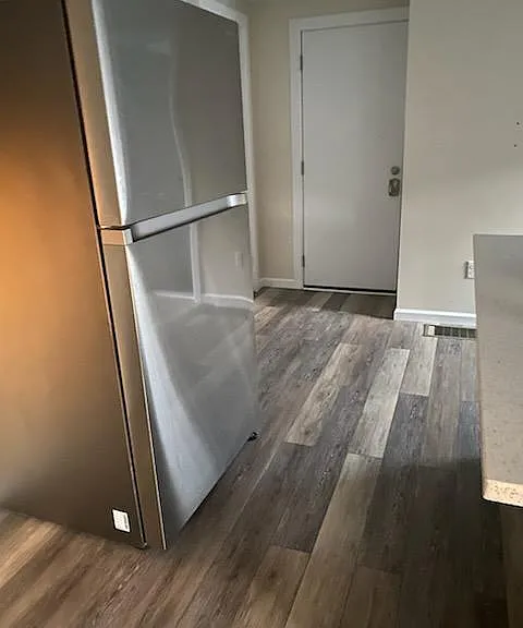 6 E North Ave #3 — Photo 9