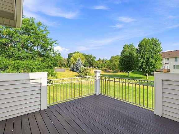 3rd image of 14433 Freesia Way