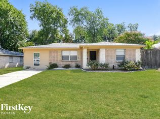 417 S Judd St, White Settlement, TX 76108