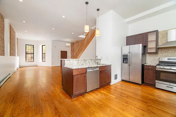 Sold by Compass | media 2