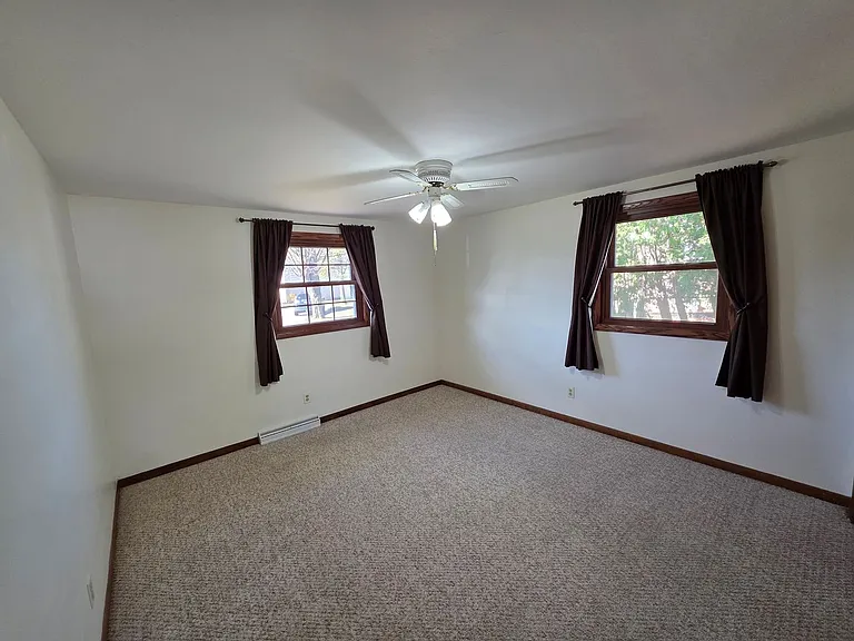 1798 Chateau Dr — Photo 13