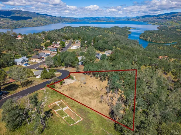 1012 Eastridge Drive, Napa, CA 94558