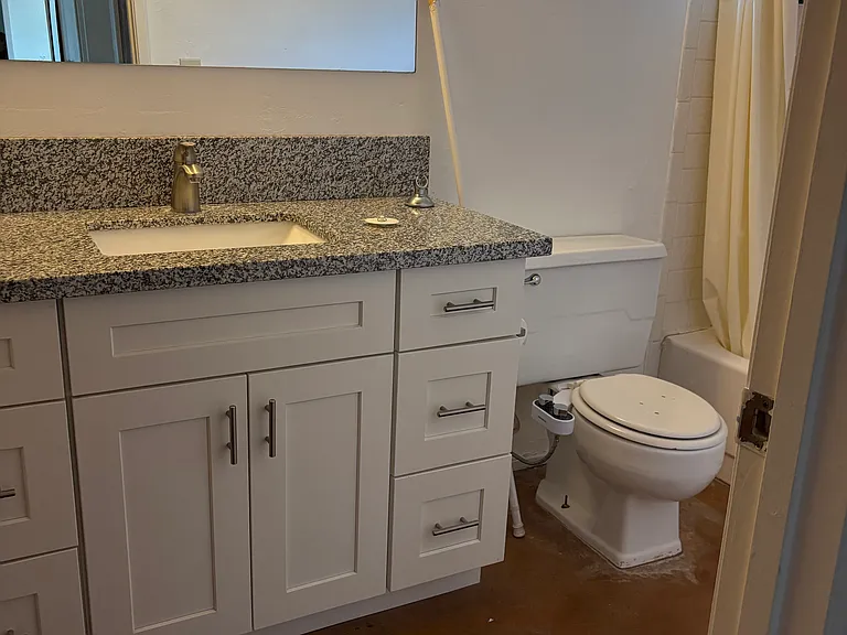 3110 S Portia Ave — Photo 8